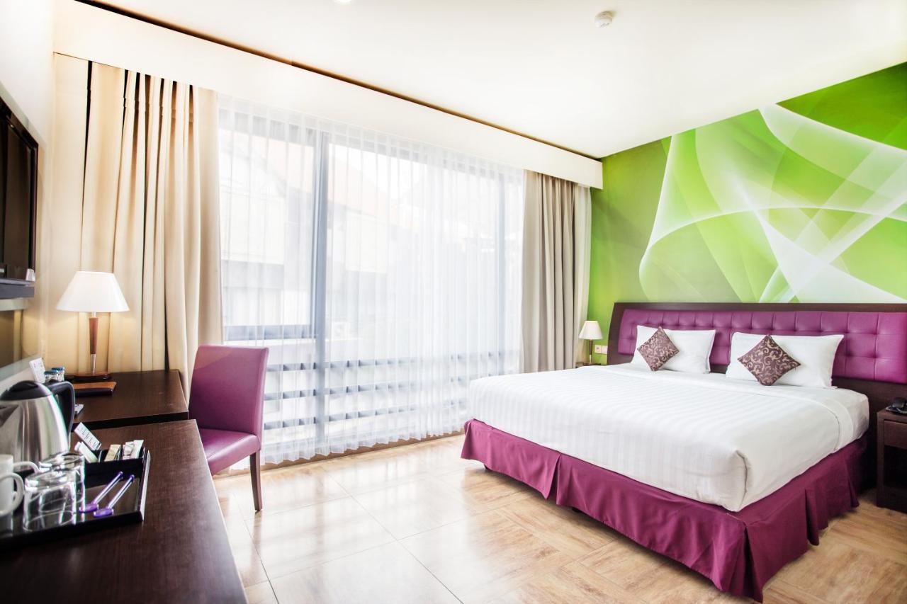 Kuta Central Park Hotel מראה חיצוני תמונה