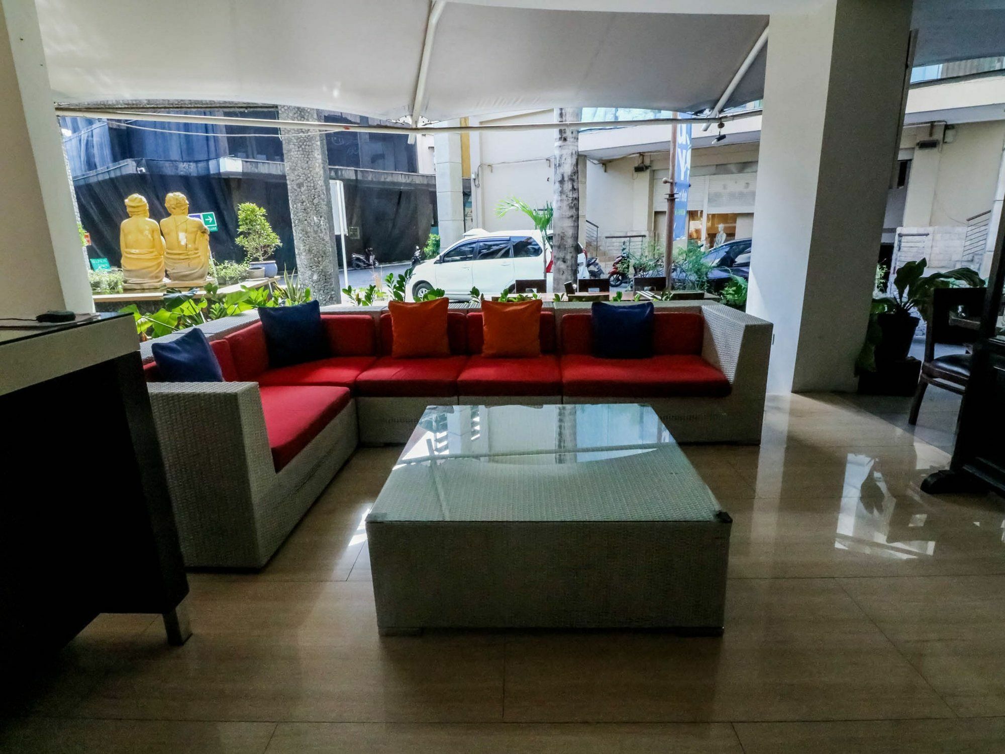 Kuta Central Park Hotel מראה חיצוני תמונה