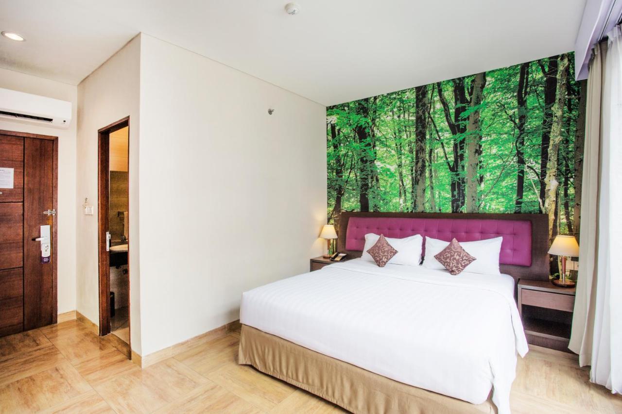 Kuta Central Park Hotel מראה חיצוני תמונה